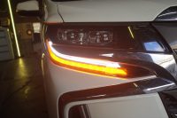 ３０系後期アルファードの前後シーケンシャル加工と室内灯LEDの強発光加工