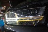 AUDI Q7のデイライト修理