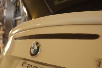 BMWのハイマウントストップランプ修理