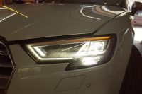 2020　AUDI A3　のヘッドライトデイライト修理