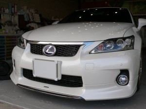 レクサスCT200ｈ ライセンスLED