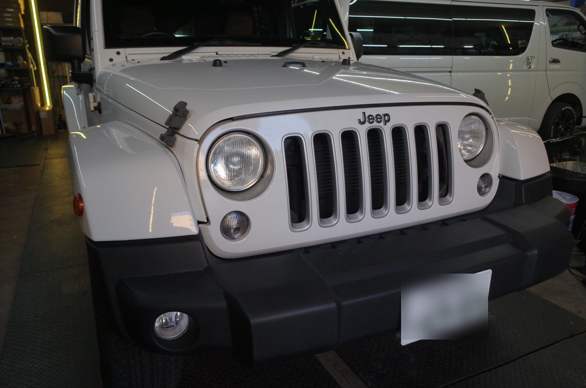 JEEP ラングラーのサイドカメラ交換 - トレードゲート / TRADEGATE