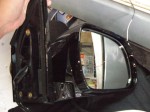 ハリアー後付ウィンカーミラー取り付け ナット3個と電格用の配線も外します。