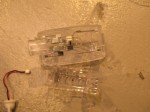  外したユニットは簡単に分解できます。 