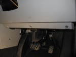 ニュービートルのLED交球とフットランプLED施工 次にフットランプの施工です。電源取出しをスイッチのイルミから取るためにインパネを外します。トルクス3本です。