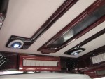 アストロのHIDヘッドライトと各種LED交換 いやー、車の中とは思えないほど贅沢ですね。