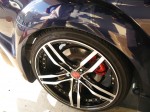RX-8のキャリパー塗装とELチューブ手直し キャリパーの塗装は塗料は持込で、リフトアップしてタイヤを外して、筆塗りです。キャリパーの分解は対応できませんのでご注意ください。