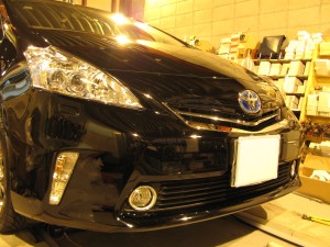 プリウスαのエアコンパネルとスイッチのLED打ち替え作業