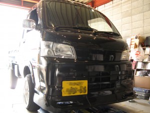 200系ハイゼットのエアコンパネルLED取付施工