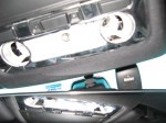 BMW E90 3シリーズのウーファー取付と室内LED交換 フロントルーム球とマップ球はT10ウェッジが使われています。表面のカバーを外して交換しました。