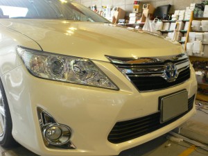 カムリのデュアルカラーウィンカーとリアウィンカー施工