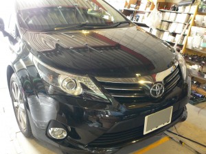 アベンシスのHIDフォグ（イエロー）とルーム交換