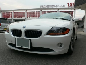 BMW 　Z4のルーム球交換とコンソールボックス球交換