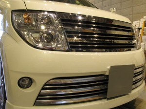 E51エルグランド オーテックライダーのLEDチューン