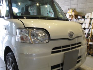 パレットのHIDフォグ施工