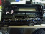 フリードのパネル周りLED化とルーム球交換 エアコンパネルはフィルムを剥がして脱色するとともに、アクリル板を外して色むらを解消します。