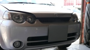 HR-VのヘッドライトHID