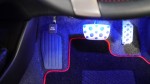 G'sプリウスのパネル打ち換えとルーム球LEDと他LED フットイルミは定番の青色です。