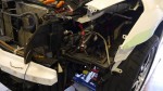 R36スカイラインのイカリング施工と2色アイラインテープ施工 ヘッドライトユニットを外すだけでも相当数のピンとネジを外す必要があります。ここまで来るのに1時間以上かかってしまいました。