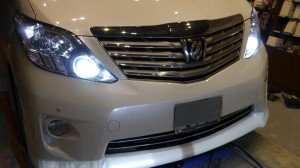 アルファードのD4→D2（４５Wハイワッテージ）施工