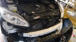  アイライン施工ではバンパー脱着は不要ですが、より確実な施工のためお客様のご了承をいただいて脱着させていただきました。 