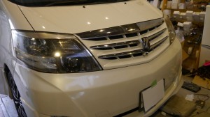 10系後期型のアルファードのパネル周りLED打ち替え