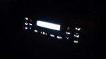 ランドクルーザー200のエアコンパネル周りのLED打ち替え 温度の上げ・下げボタンのみ上は赤・下は青にしました。