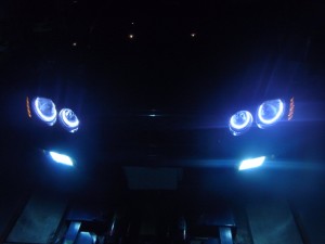 Y33グロリアのスマートキー施工とイカリングLED施工