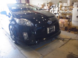 30系前期プリウスのHIDフォグとLEDウィンカー（爆光タイプ）