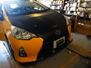 コンプリートアクアのフェンダーウィンカーの取付