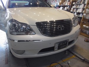 クラウンマジェスタのHIDフォグと各バルブLED化