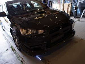 ランサーエボリューションのアンダーイルミ施工