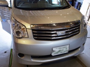 ノアの走行中TV視聴・ナビ操作加工