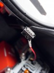  ソケットが溶けて横の電線と接触していたようです。 