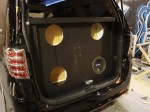デモカーアルファードのウーファーユニット完成!!30日のイベントでお披露目予定です。 作ったパーツにレザーを張って完成させます。文字では簡単に見えますが、実際の作業はかなり大変です。