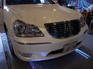 クラウンマジェスタのウェルカムランプLEDと室内灯LED交換
