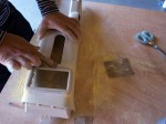 ステップワゴンのピラーモニター埋め込みと他作業 あとはひたすら削り作業をおこなっていきます。