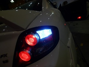 ヒュンダイクーペのブレーキ球とバック球LED化