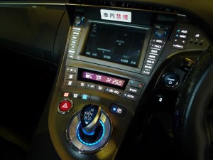 ３０系プリウスの打ち替え他いろいろ作業