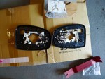 G'sプリウスのウィンカーミラー加工 カバー側にLEDを固定してミラーを戻して完了です。
