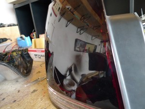 ゼロクラウンのテールユニット修理