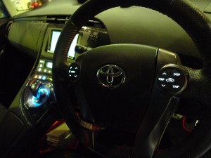 G’sプリウスのエアコンパネル周りのLED打ち替え作業