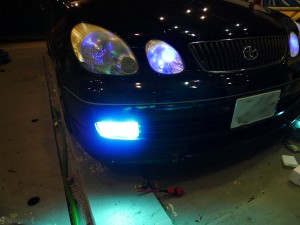 アリストのフォグランプHID
