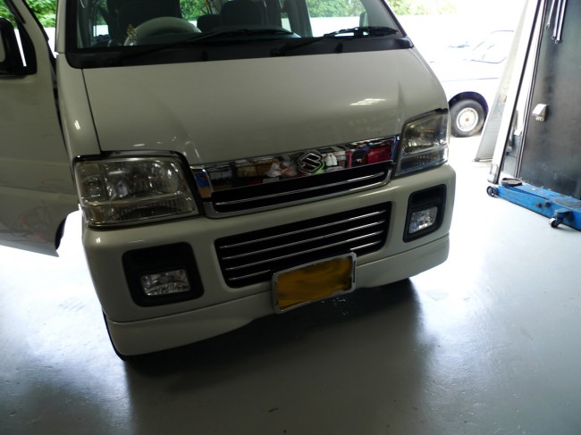 エブリィのフォグランプHID修理 エブリィのフォグランプHID修理