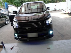 VOXYのハイビームLED化