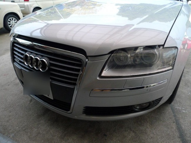   AUDI A8 のﾍｯﾄﾞﾗｲﾄ磨き・塗装施工  