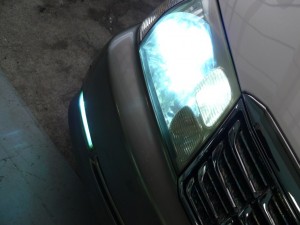 グランビアのヘッドライト・フォグランプHID