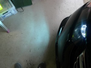 オデッセイのフォグランプHID化