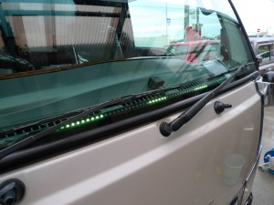 いすゞ エルフのナイトライダー更新