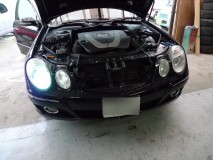  ベンツで片側修理するのに恐らく10万円程度のコースですが、当方のキットに交換すれば両側交換しても35,000円程度です。以後壊れても汎用品が使えるので安心です。 